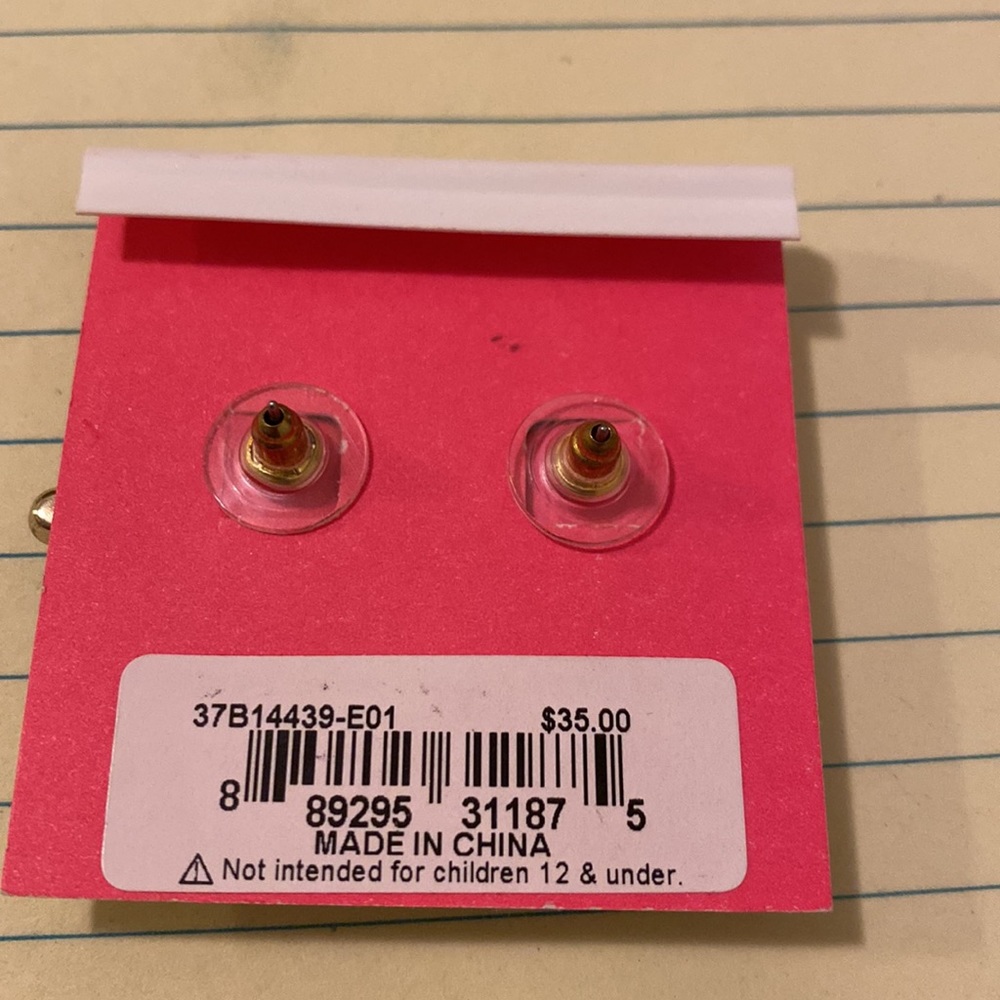 Betsey Johnson Earrings - Picture 2 of 3